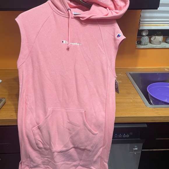 Pink Champion Cover up. Size Small. Never worn. - Picture 2 of 2